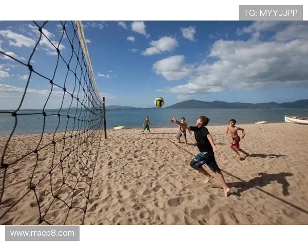 巴西沙滩排球组合力压群雄成功夺得世锦赛三连冠荣耀